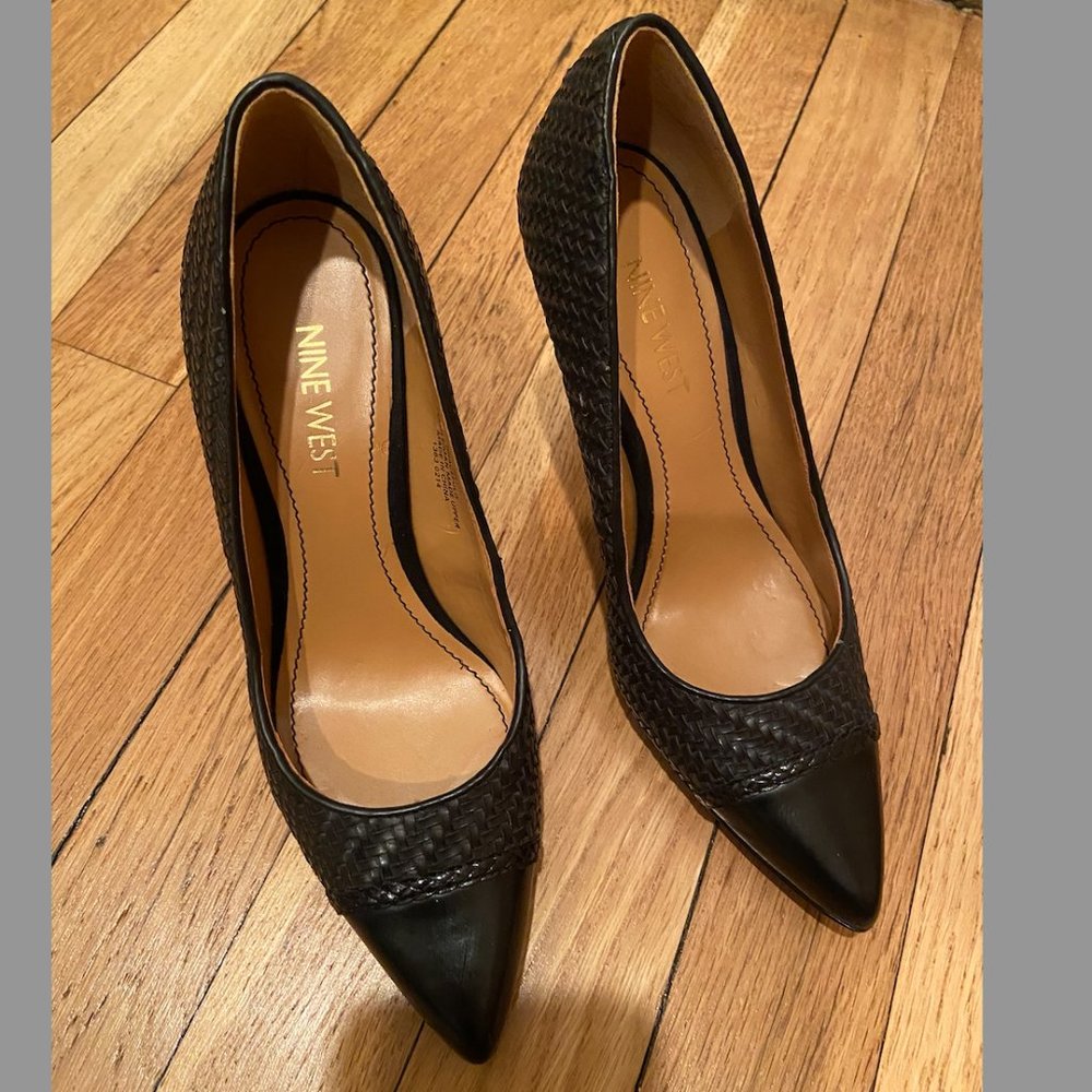 Nine West - Gracefulo Basketweave heels - Black - Size 5